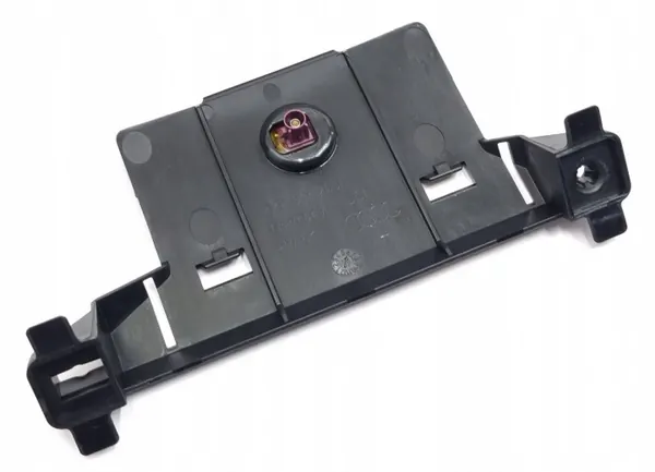 Antena GSM Audi E-Tron usada OEM 4KE035205 image 2