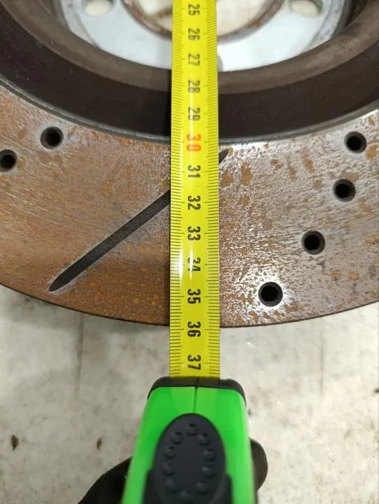 OEM 277130 etujarrulevy Dodge Challenger 2019 image 7