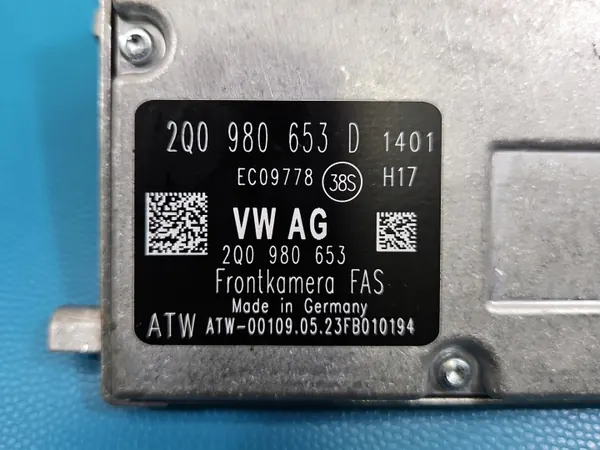 Caméra radar avant Skoda Scala OEM 2Q0980653D image 4