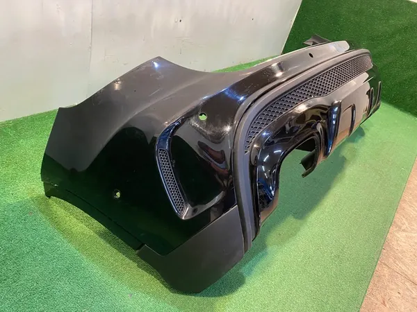 MERCEDES GLA W156 AMG Parachoques Trasero A1568804340 image 2