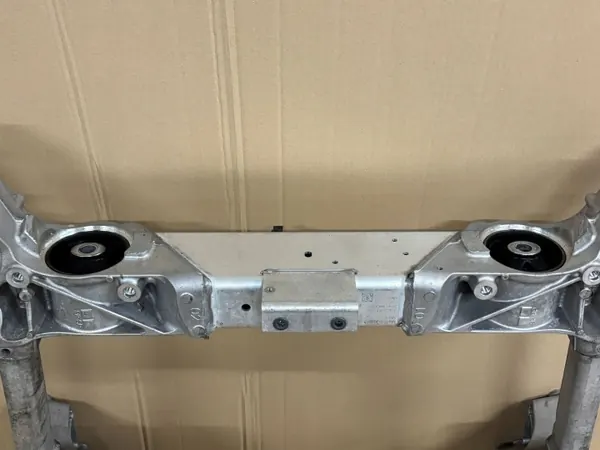 Vorderer Hilfsrahmen Audi e-tron 2019 OEM 4KE399313B image 10