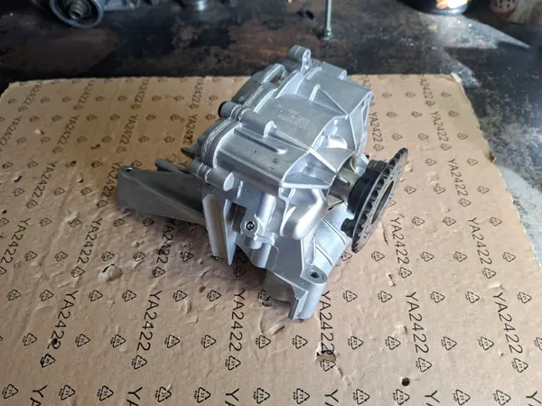 Bomba de óleo motor BMW OEM 8623624 11417568821-01 image 2