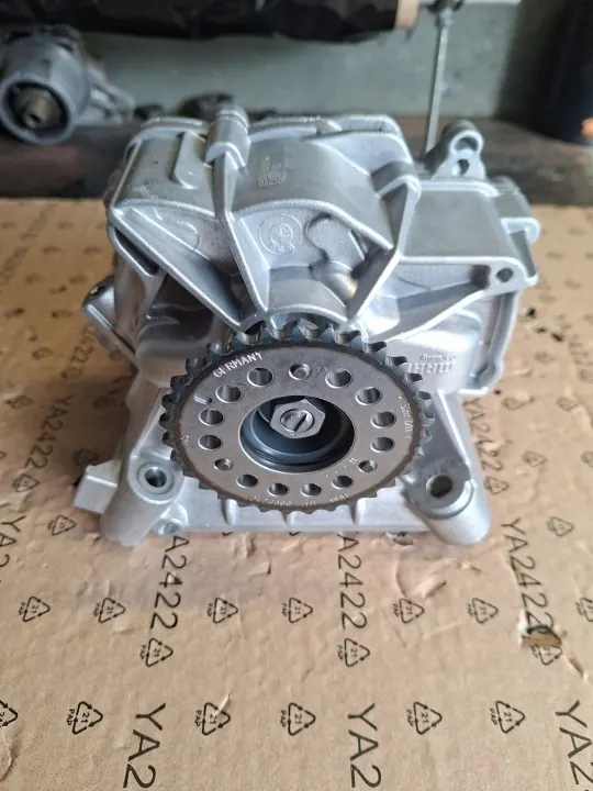 Bomba de óleo motor BMW OEM 8623624 11417568821-01 image 4
