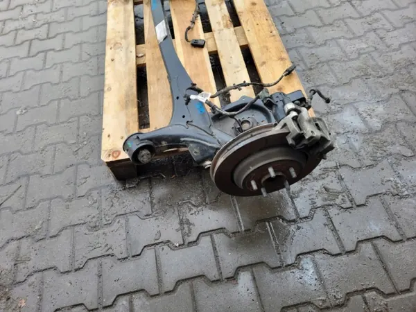 Viga de eje trasero MX6C-5K952-A1D Ford Kuga MK3 image 3