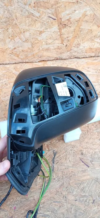 VASEN PEILI CITROEN C4 PICASSO 8 PIN 8153H0 image 6