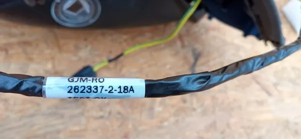 VASEN PEILI CITROEN C4 PICASSO 8 PIN 8153H0 image 9