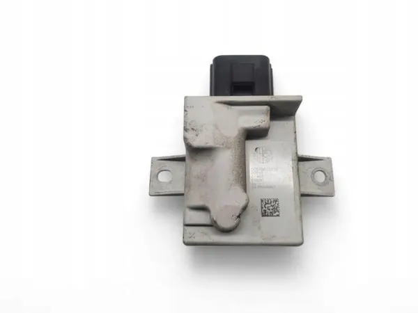 Alfa Romeo Stelvio besturingseenheid OEM 00505620370 image 2
