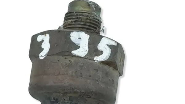 Brandstofdruksensor Volvo XC90 2005 OEM 9684021C image 6