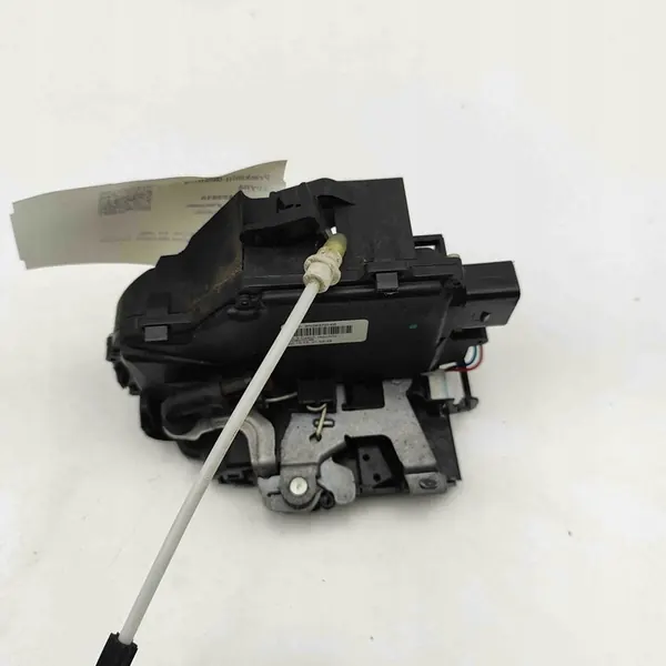 Porsche Boxster 986 1998 Höger Framdörrslås 8N2837016B image 5