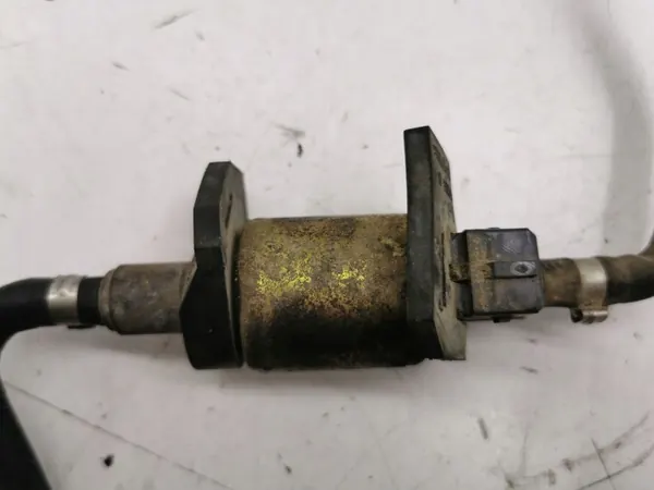 Mercedes-Benz Polttoainepumppu OEM AMD102208 A W168 image 4