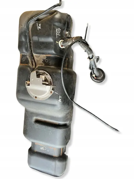 Brandstoftank OEM YEV1130 voor Nissan Titan - Gebruikt image 2