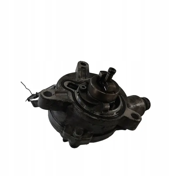 Imupumppu VOLVO V70 III 2.4L diesel 2007 OEM 30731825 image 3