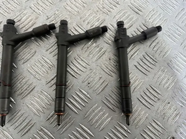 Opel Combo C 1.7 DTI injectorset OEM TJBB01901D image 3