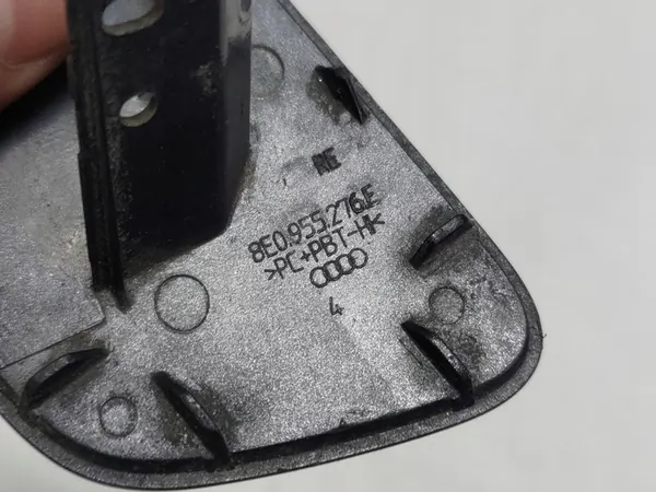 Tampa do bico dianteiro direito Audi A4 B7 05-08 image 4