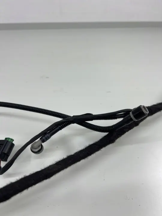 Tuyau lave-glace avant OEM 97061254020 Porsche Panamera image 3