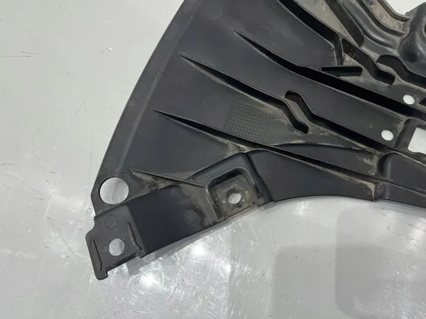 MERCEDES C-KLASA W206 Framskydd A2065202300 A2065202400 image 3