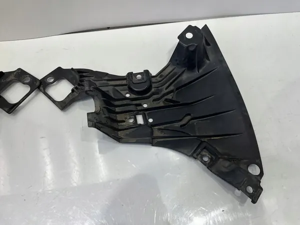 MERCEDES C-KLASA W206 Framskydd A2065202300 A2065202400 image 5