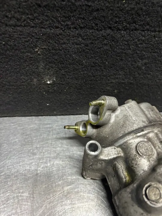 Compresseur de Climatisation Peugeot Citroen 9684480180 image 4