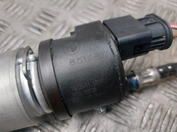 Boîtier de filtre à carburant BMW F01 730D 3.0 D 8517897 image 2