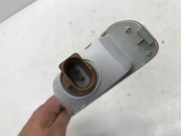 VOLVO XC40 2024 Höger Bakre Dimljus 32228783 image 3