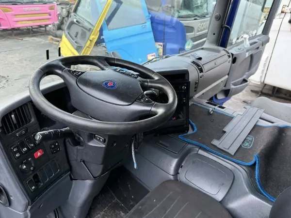 Cabine complète Scania CP 19L bleue - OEM 508224801 image 8