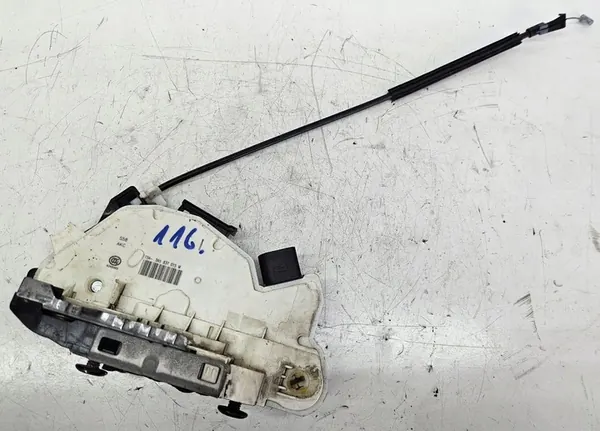 Fram vänster dörrlås Volkswagen Tiguan 5n1837015m image 2