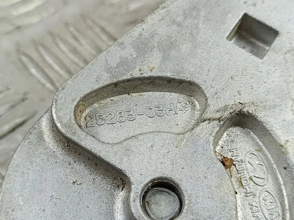 Hyundai Kona Alternatorriemspanner OEM 2528303HA image 4