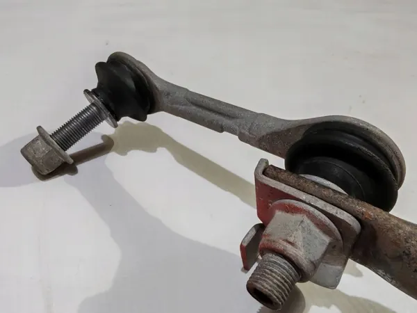 Ford Mustang VI Bakre stabiliserarlänk OEM FR3Z5A772A image 3