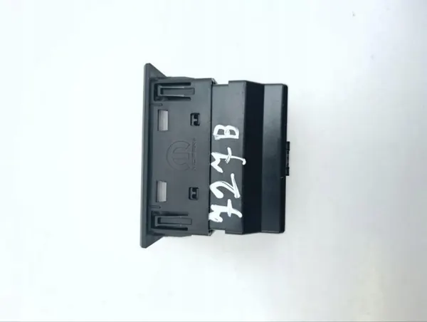 Jeep USB-Eingabegerät OEM 285067 für Grand Cherokee V image 4