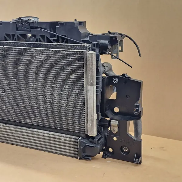 Viga delantera radiador Renault Grand Scenic III image 5