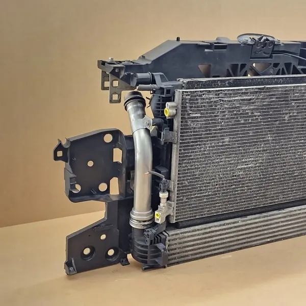 Viga delantera radiador Renault Grand Scenic III image 6