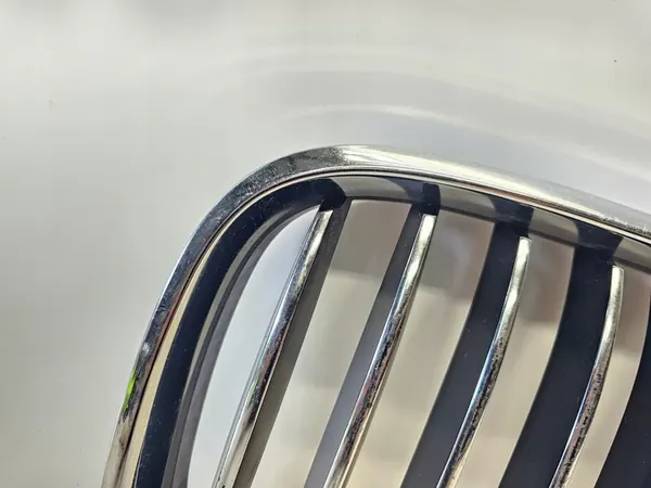 Left Grill BMW 7 F01 2011-2012 image 5