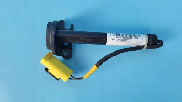 BMW 7418200 Actuateur Pyrotechnique Capot Droit image 10