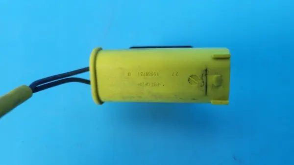 BMW 7418200 Actuateur Pyrotechnique Capot Droit image 7