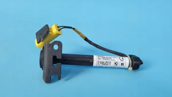 BMW 7418200 Actuateur Pyrotechnique Capot Droit image 8