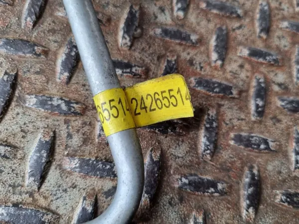 Opel Astra K Oliekoelerleiding OEM 24265514 image 3