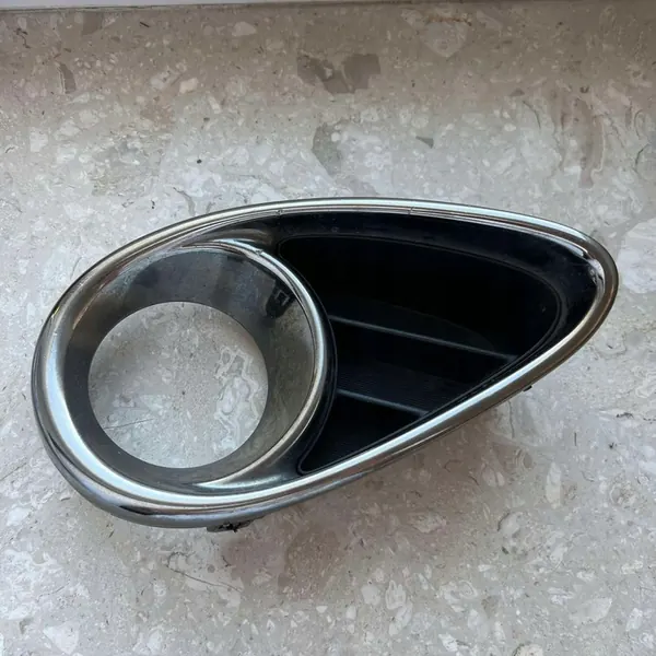 Right Chrome Fog Light Frame Infiniti QX70 FX image 3