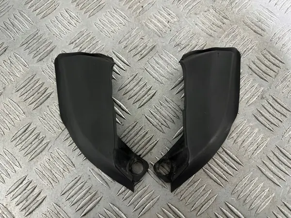 Juntas de esquina ventana Lancia Delta III OEM 735464565/66 image 2
