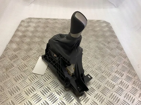Levier de vitesse Lexus RX 450H 2021 OEM 75J899RH image 2