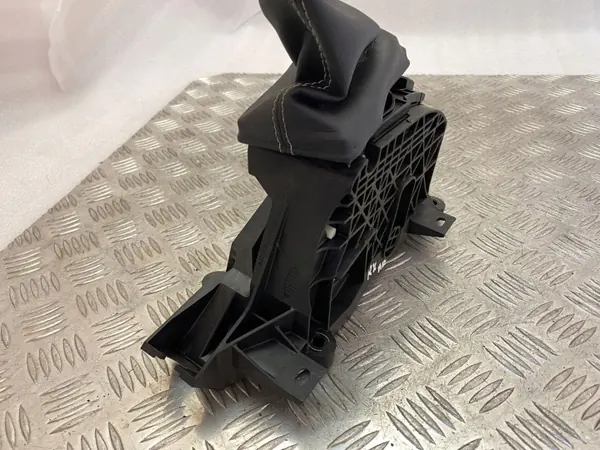 Levier de vitesse Lexus RX 450H 2021 OEM 75J899RH image 7