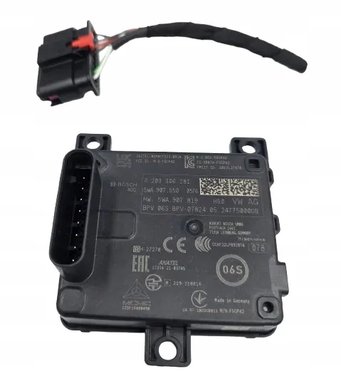Sensor Radar ACC OEM 5WA.907.550 - Usado image 2
