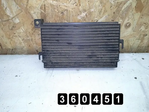 Jeep Audio-Verstärker OEM AM-360451 Gebraucht image 2