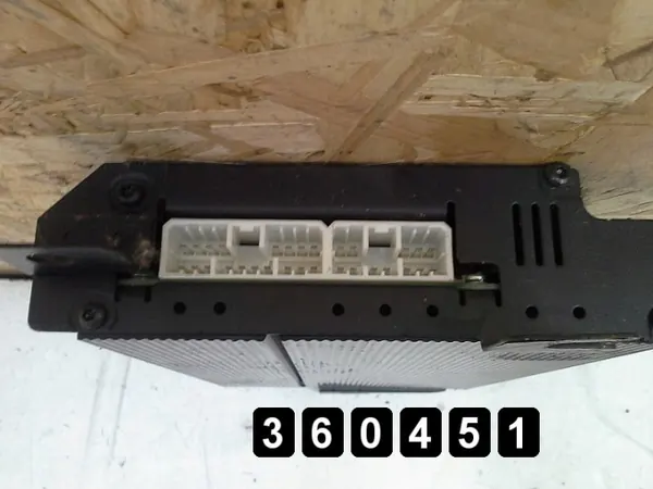 Jeep Audio-Verstärker OEM AM-360451 Gebraucht image 3