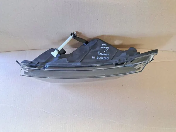 SKODA OCTAVIA III LIFT FAROL ESQUERDO HALÓGENO image 2