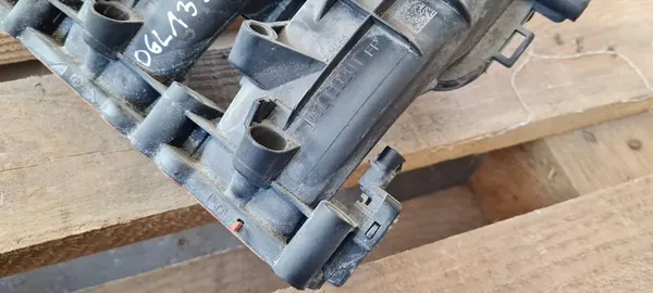 Ansaugkrümmer Q3 83A 2.0 TFSI VW Audi Tiguan II 06L133201FP image 2