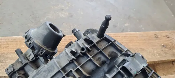 Ansaugkrümmer Q3 83A 2.0 TFSI VW Audi Tiguan II 06L133201FP image 7