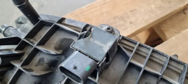 Ansaugkrümmer Q3 83A 2.0 TFSI VW Audi Tiguan II 06L133201FP image 9