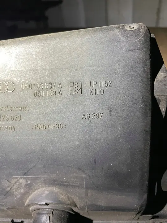 Ilmansuodattimen kotelo Audi 80 B4 image 3