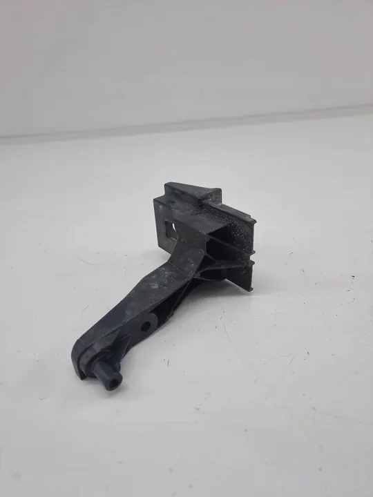 Audi RS6 C7 2014 Kylarfäste OEM image 3