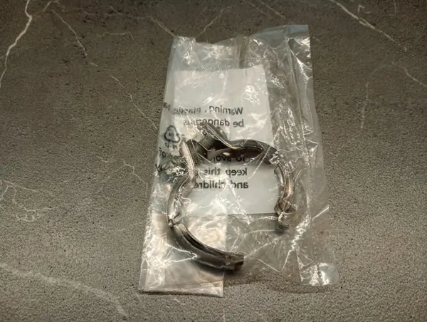 Braçadeira de banda OEM 8590002 para BMW 1 F40, 2 F44, F45 image 3